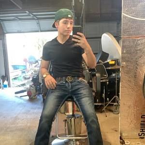 Meet your Posher, Roberto